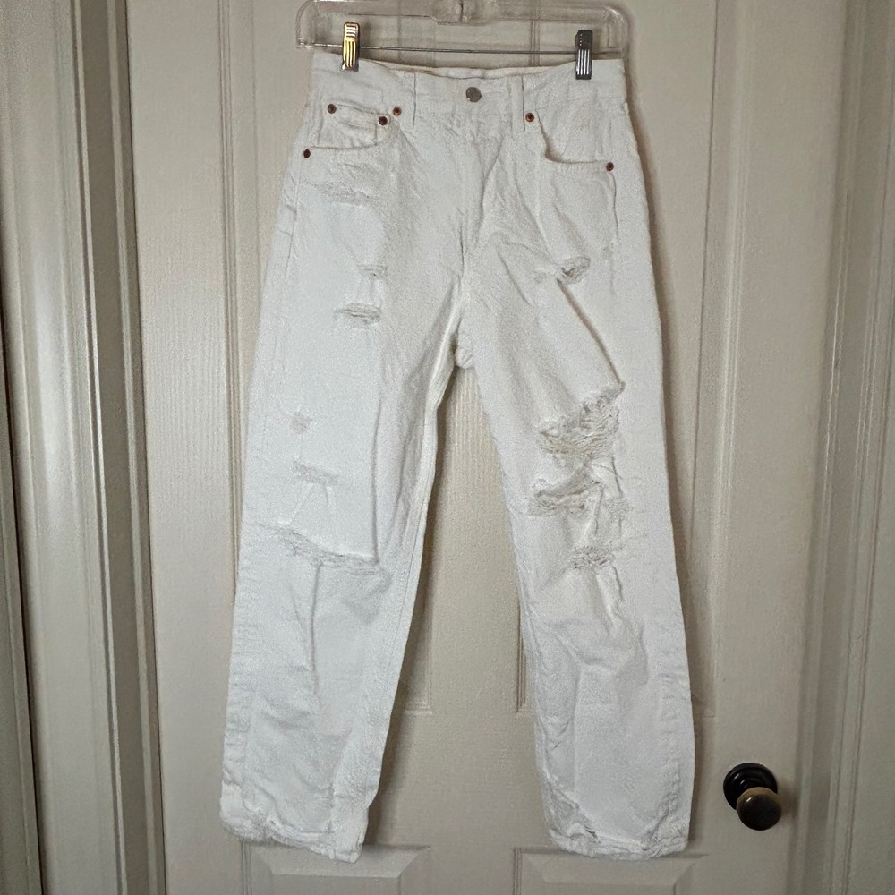 ZARA The Pepper Mom Jeans White Distressed High Rise Straight Leg‎ size 4 Y2K